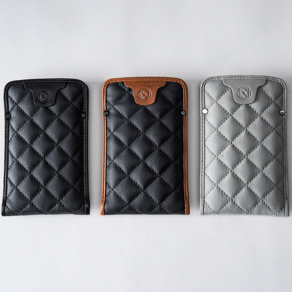 Canvas Sleeve - Tan